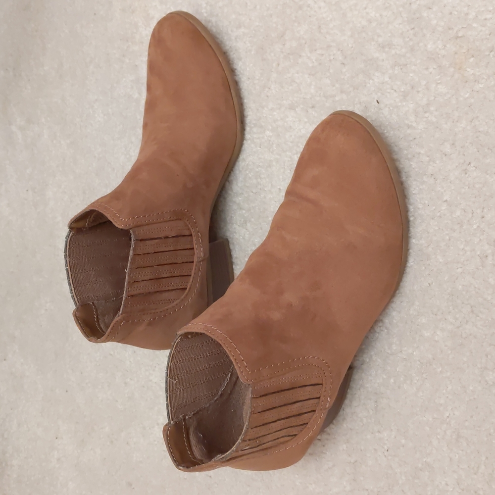 American Eagle Outfitters Tan Boots - Picture 5 of 7